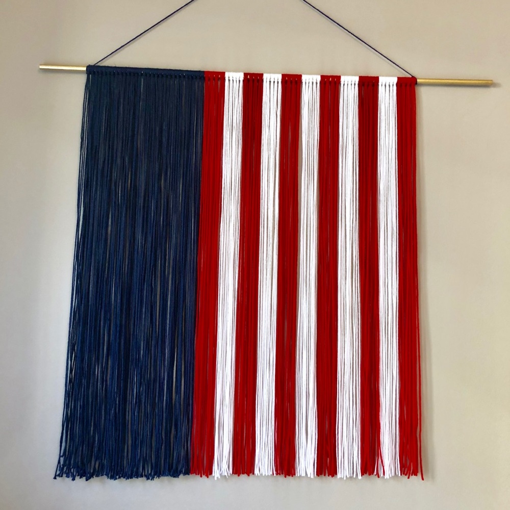 American Flag Yarn Wall Hanging - Picture 2 of 7